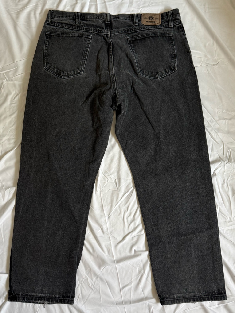 Wrangler Men's Relaxed Fit Black Jeans